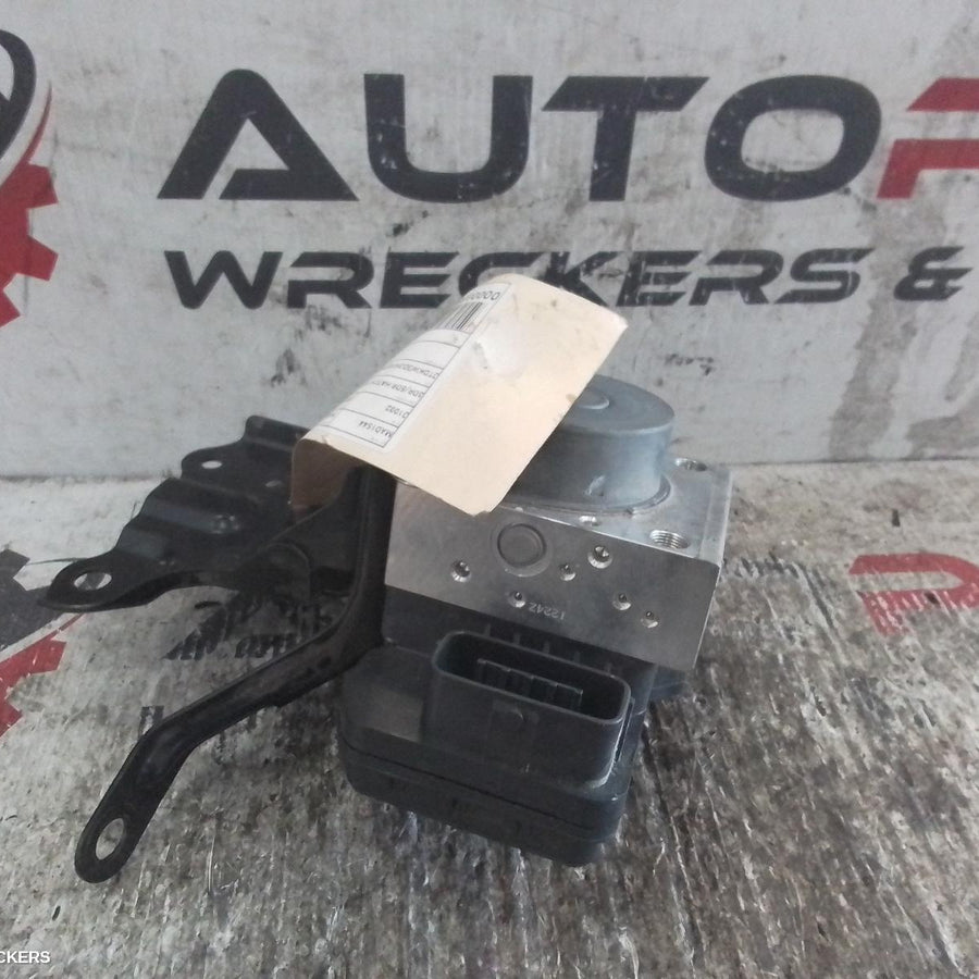 2011-2019 Toyota Yaris Abs Pump Modulator