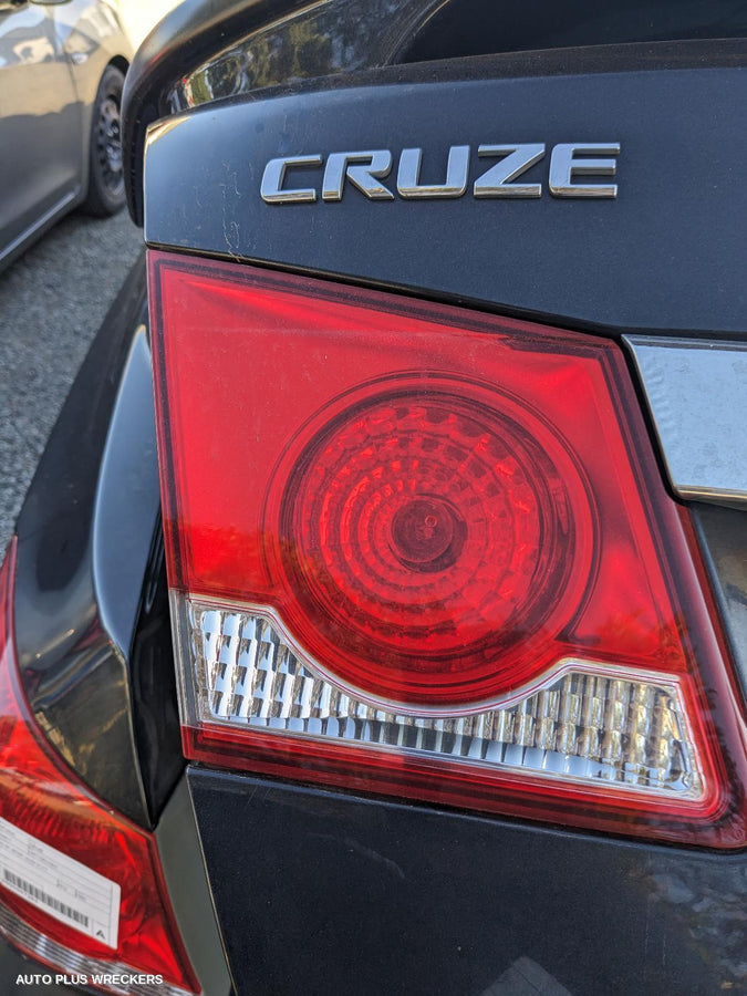 2010 Holden Cruze Rear Garnish