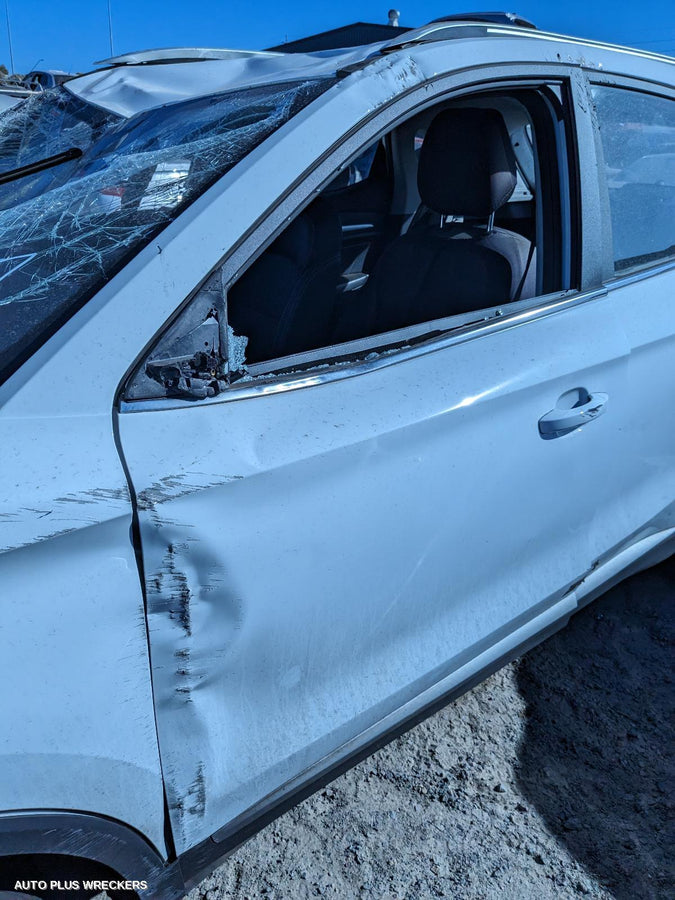 2022 Mg Zs Left Taillight