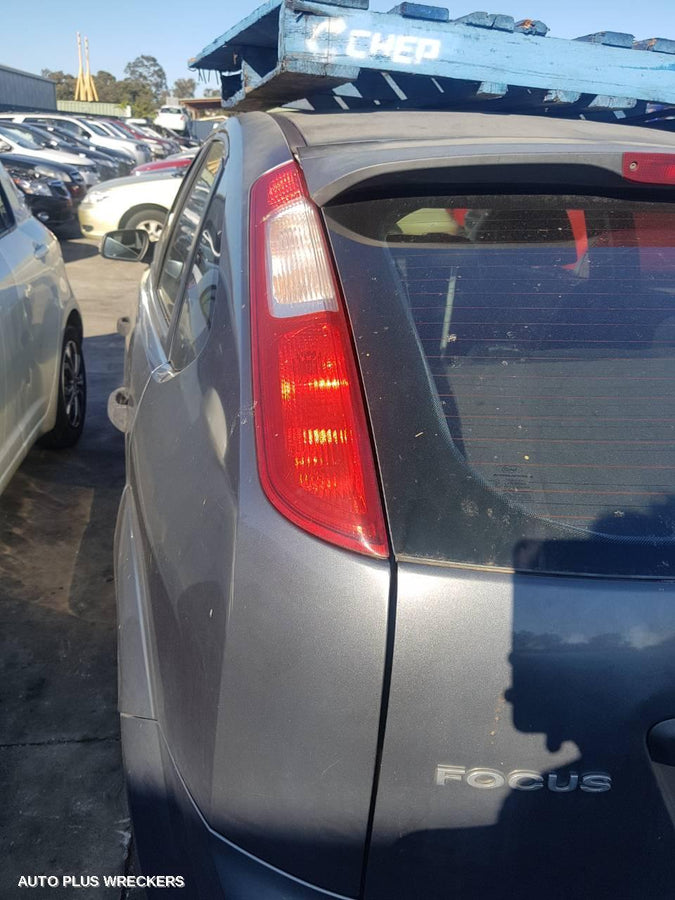 2007 Ford Focus Right Taillight