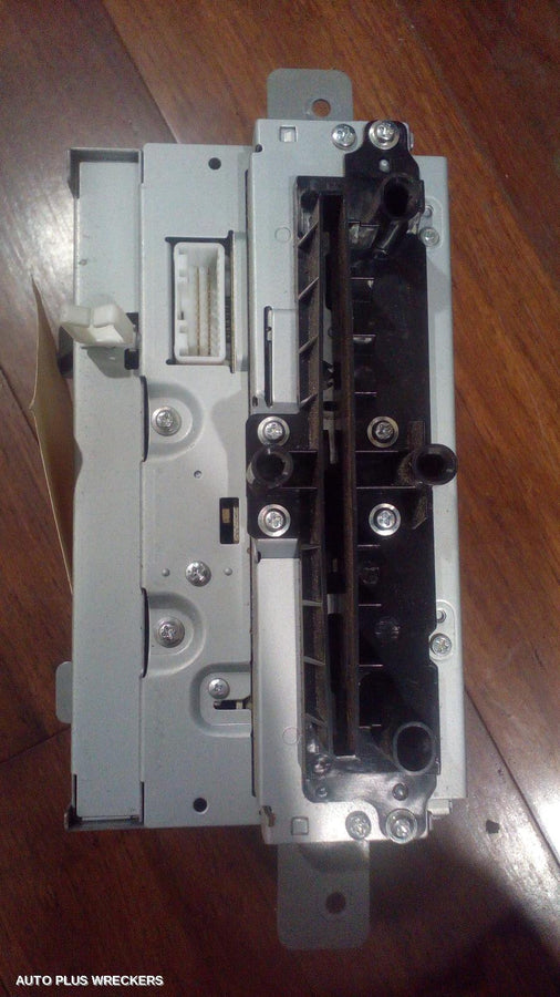 2006-2014 Subaru Tribeca Radio Cd Dvd Sat Tv