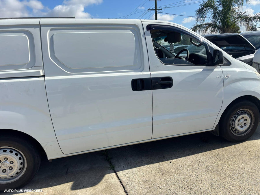 2010 Hyundai Iload/imax Air Cleaner Box