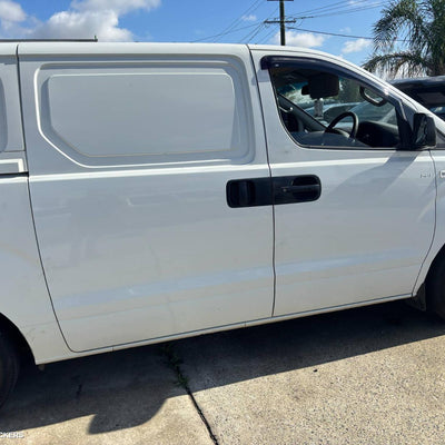 2007-2018 Hyundai Iload/imax Left Guard Liner