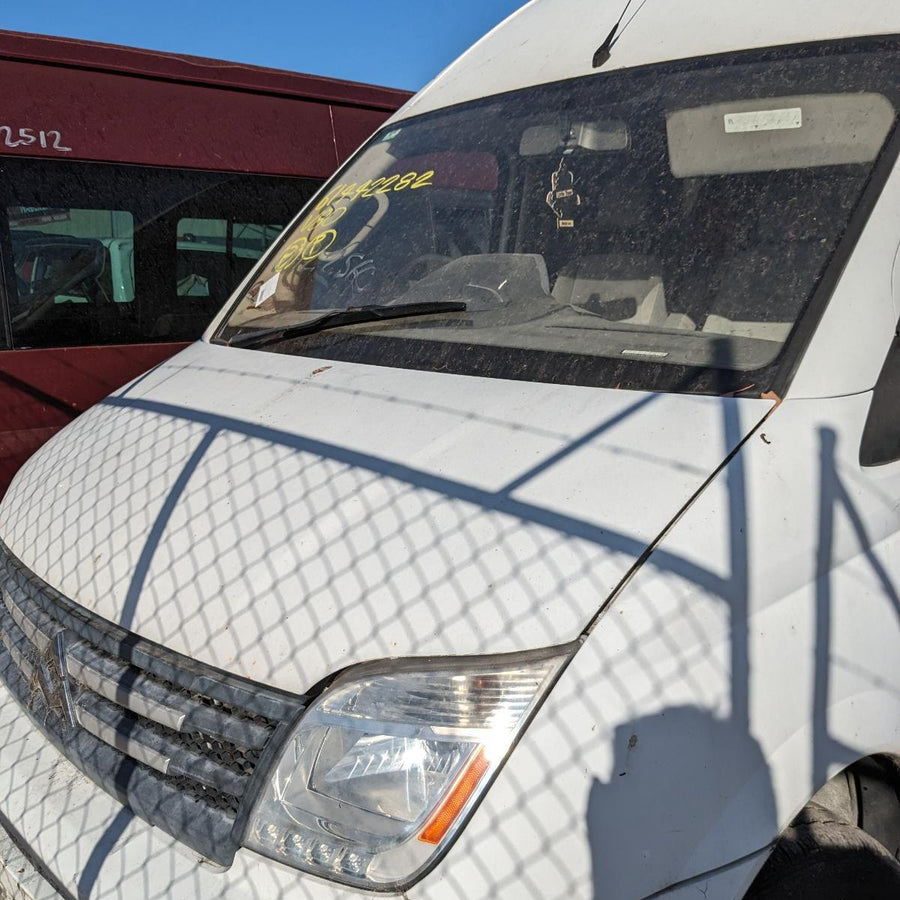 2014 Ldv V80 Washer Bottle