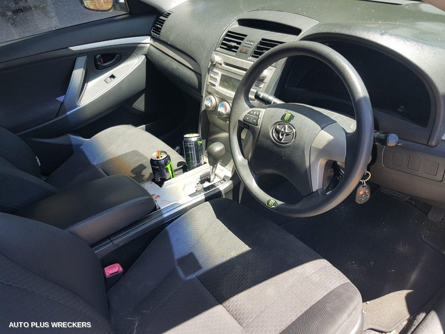 2008 Toyota Aurion Door Boot Gate Lock