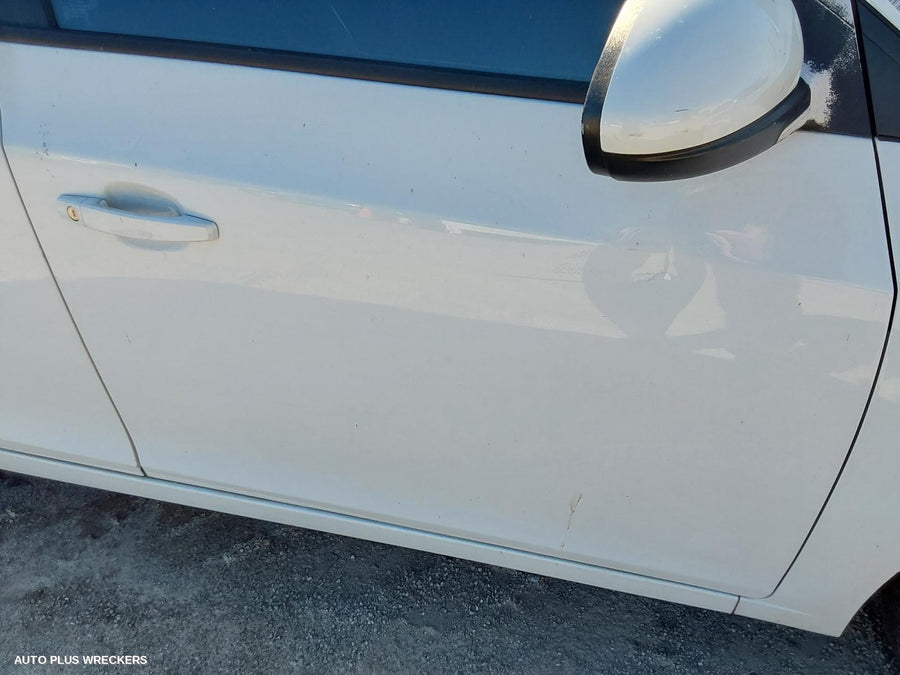 2015 Holden Cruze Right Taillight