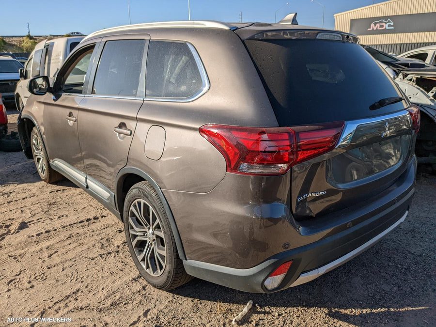 2015 Mitsubishi Outlander Antenna
