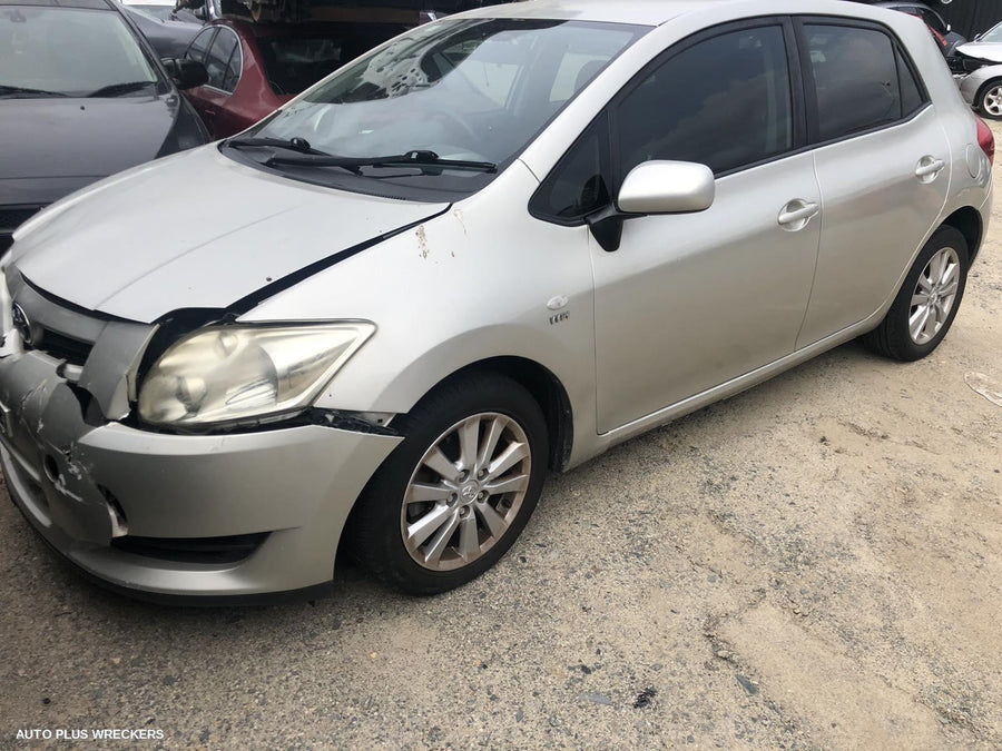 2008 Toyota Corolla Left Door Mirror