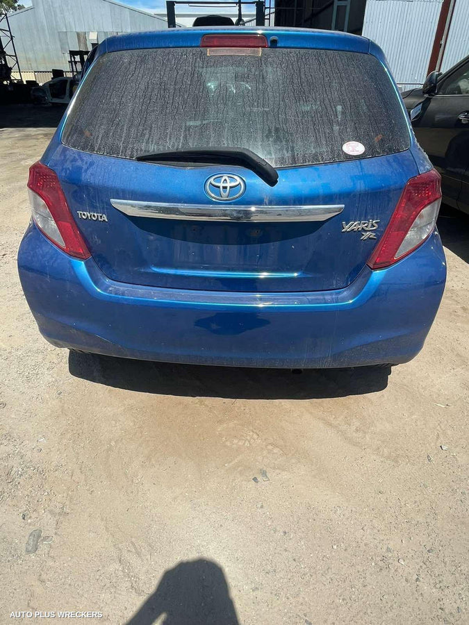 2011-2019 Toyota Yaris Left Guard