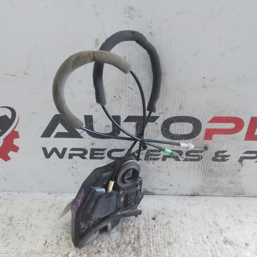 2007-2010 Toyota Kluger Door Boot Gate Lock