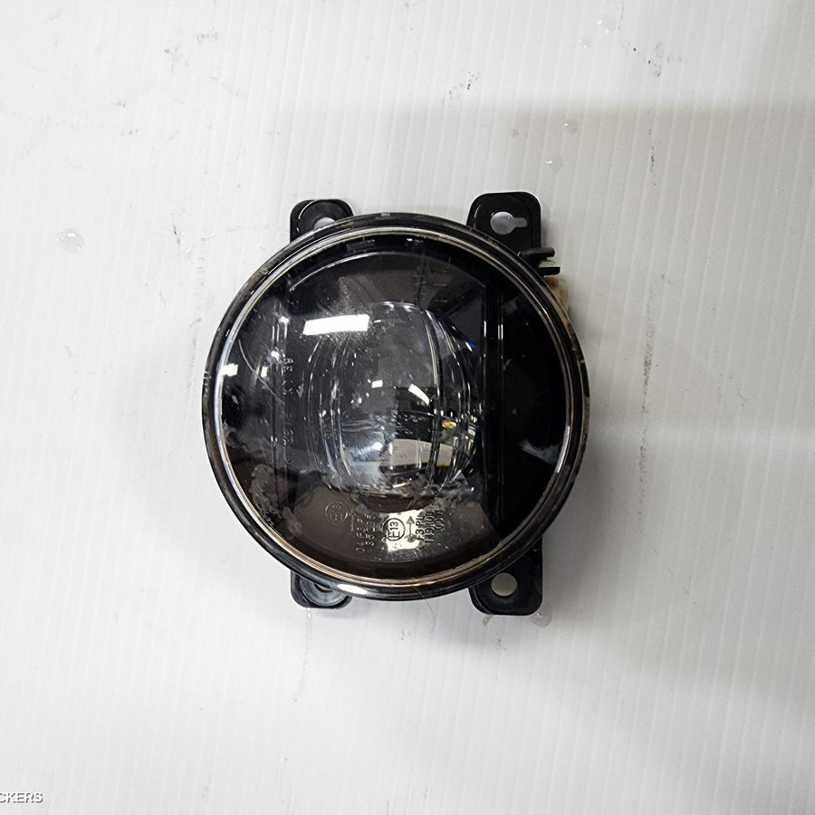 2020-2023 Isuzu Dmax Left Indicator Fog Side