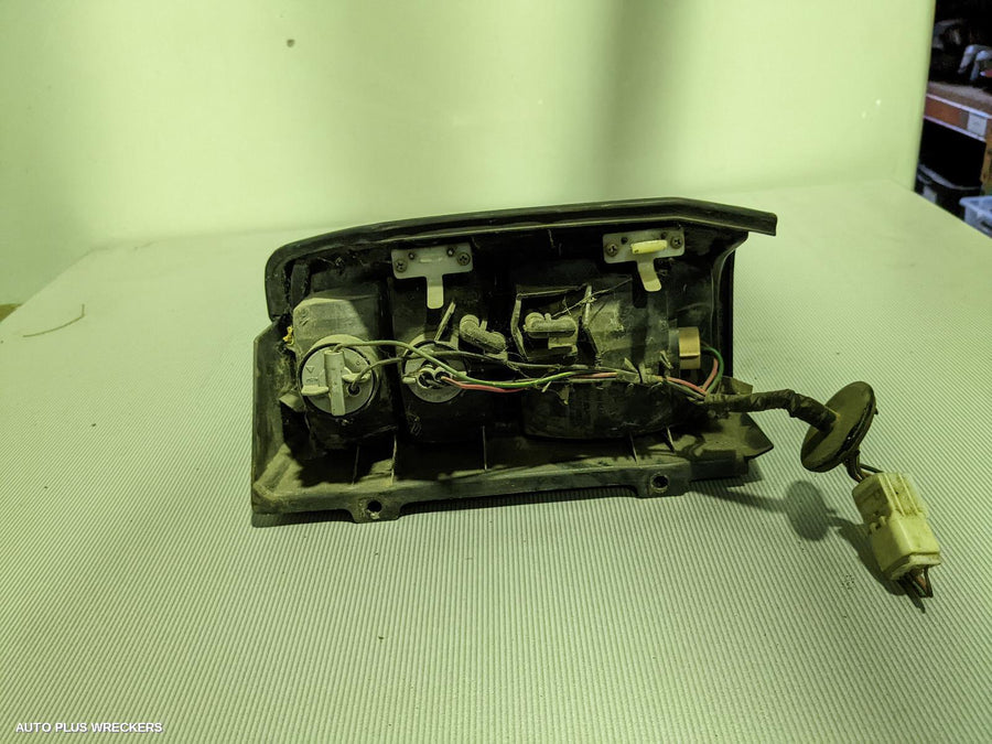 2003 Ford Econovan Left Taillight