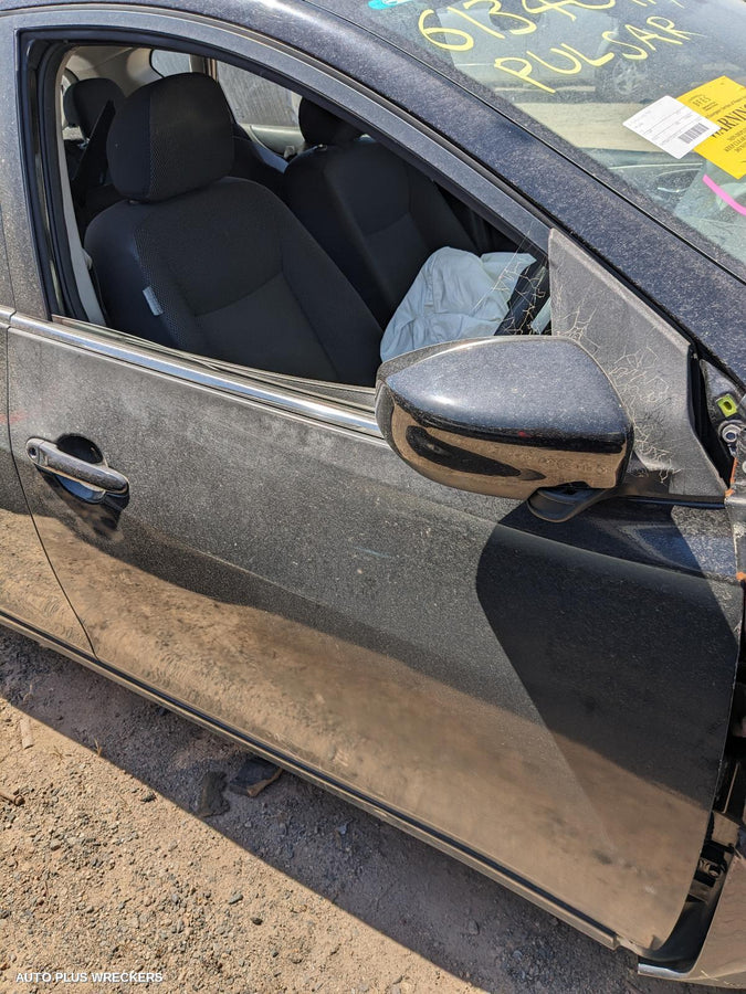 2013 Nissan Pulsar Rear Bumper