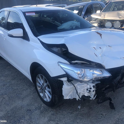 2017 Toyota Camry Door Boot Gate Lock