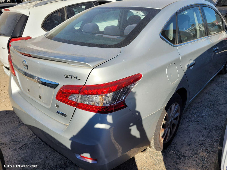 2015 Nissan Pulsar Right Door Mirror