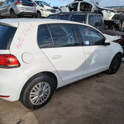 2011 Volkswagen Golf Left Rear Door Window