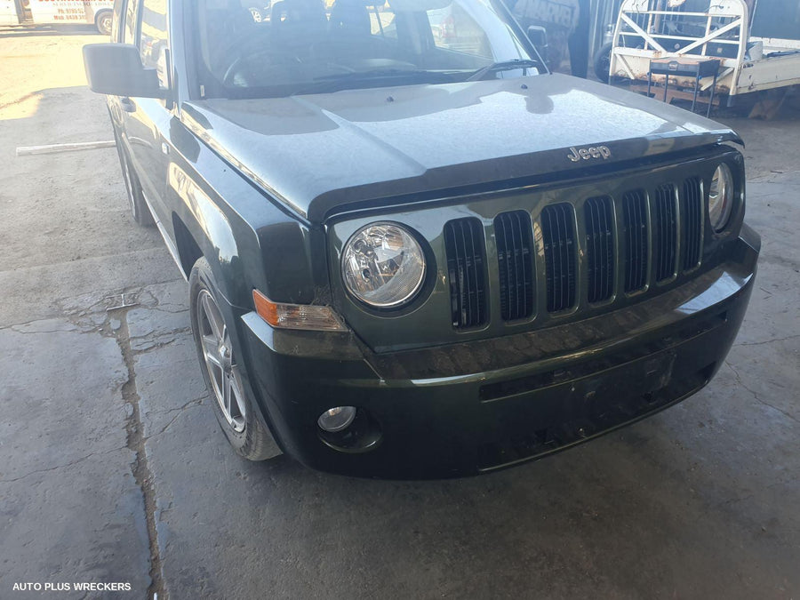 2008 Jeep Patriot Right Rear Door Sliding