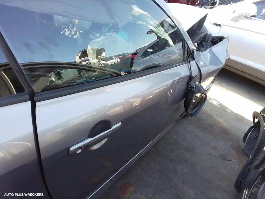 2011 NISSAN SKYLINE DIFFERENTIAL CENTRE