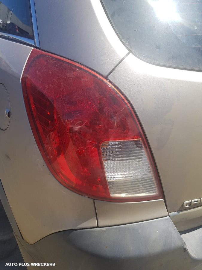 2011 Holden Captiva Left Indicator Fog Side