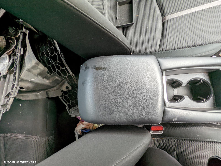 2017 Mazda 3 Right Rear Door Window