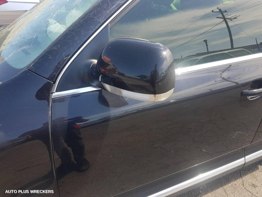 2004 Volkswagen Touareg Left Rear Door Sliding