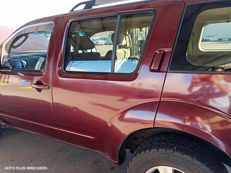 2006 Nissan Pathfinder Left Rear Door Sliding