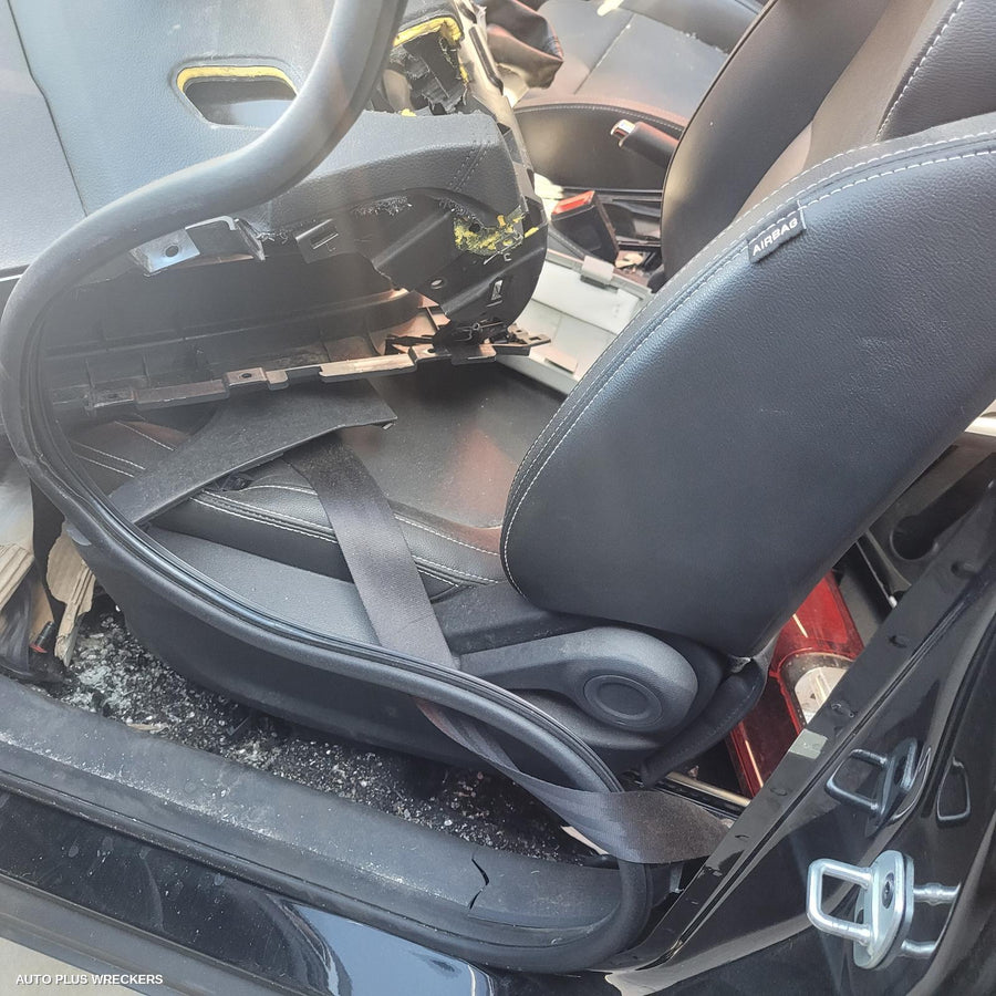 2021 Mg Zs Left Taillight