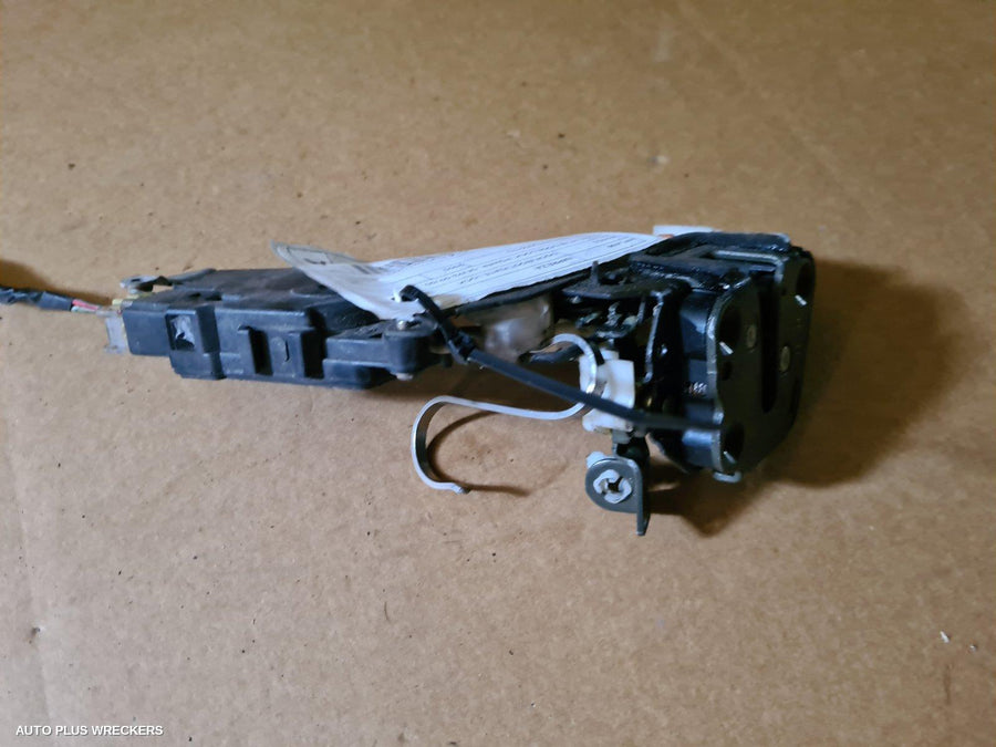 2000 Subaru Impreza Door Boot Gate Lock