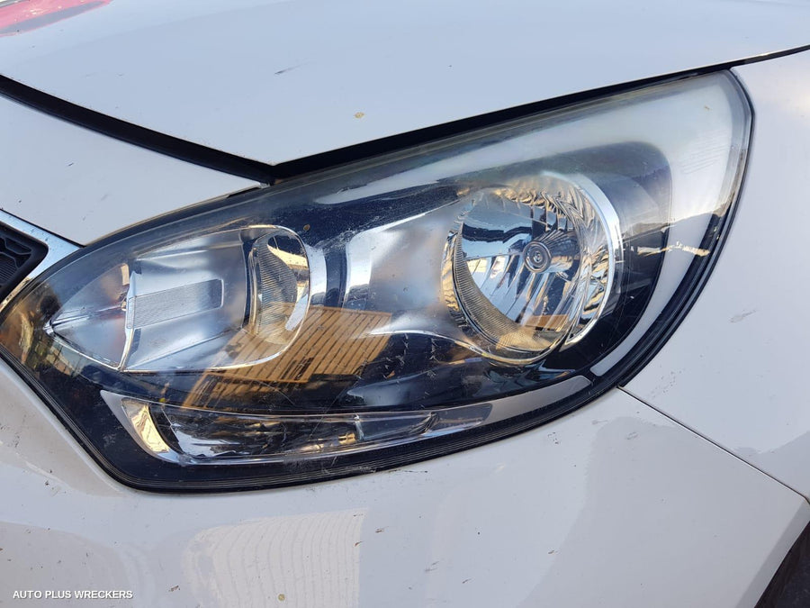 2013 Kia Rio Left Front 1 4 Door Glass