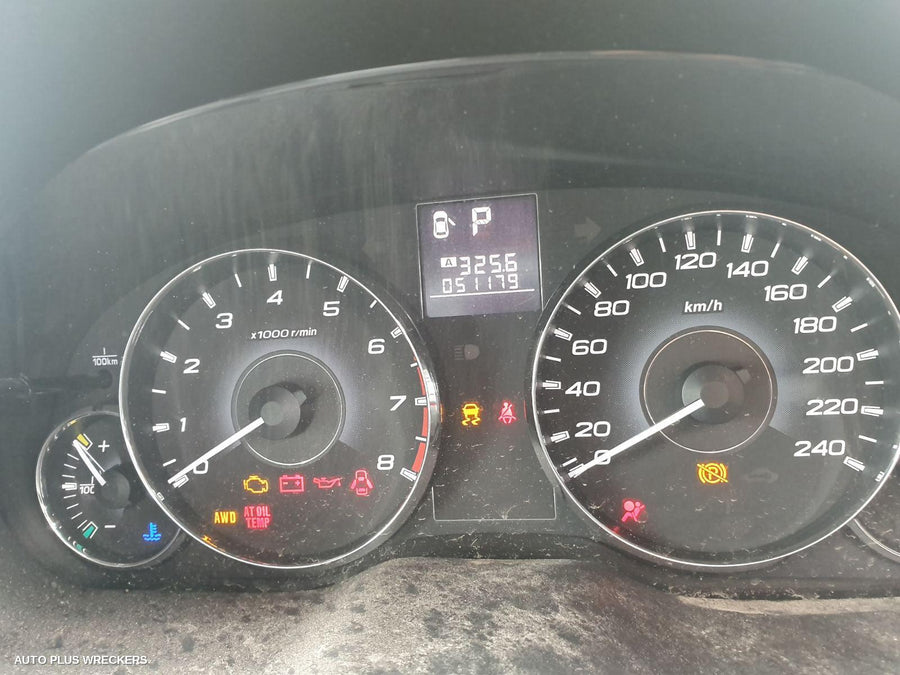 2011 Subaru Liberty Rear Garnish