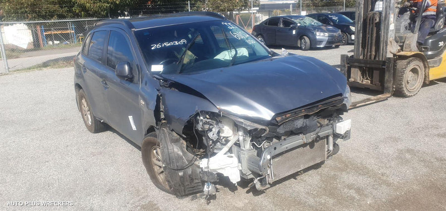 2011 Mitsubishi Asx Right Front Door