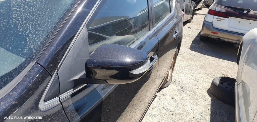 2013 Nissan Pulsar Left Guard