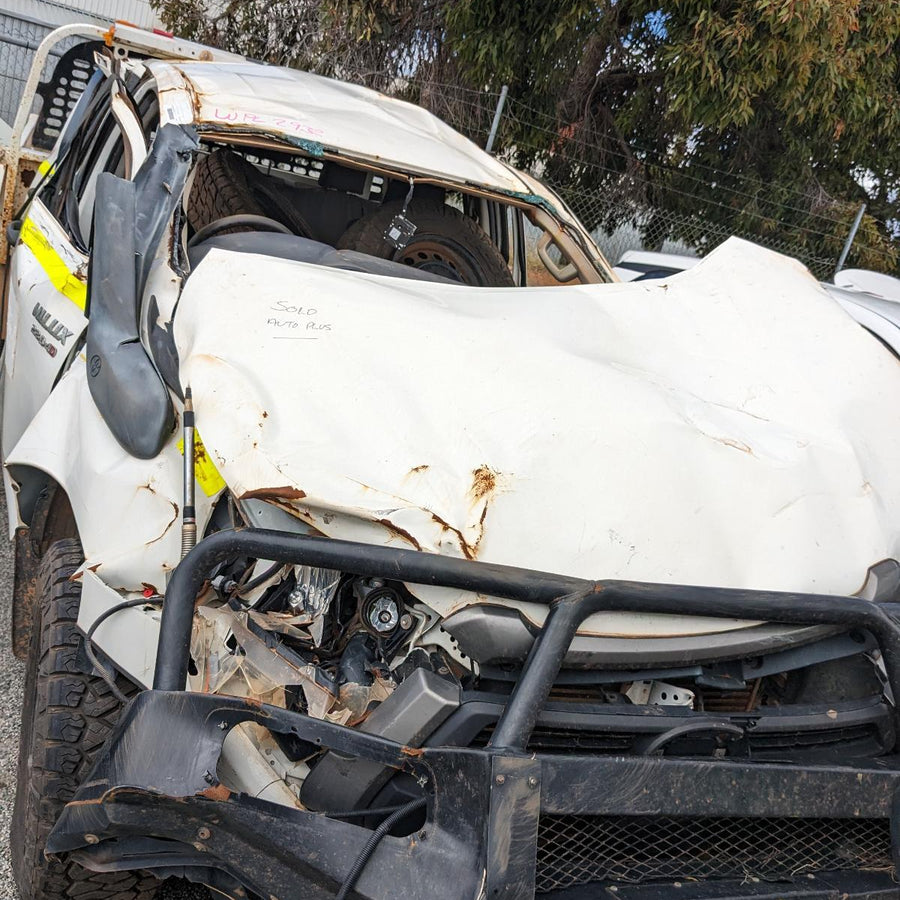 2022 Toyota Hilux Column