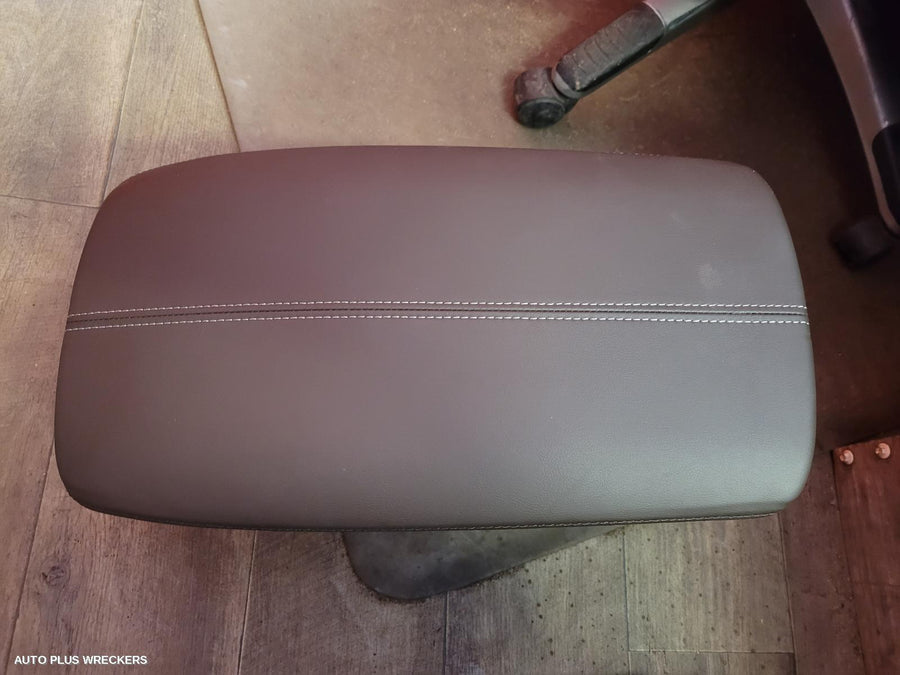 2022 Mazda Cx30 Console