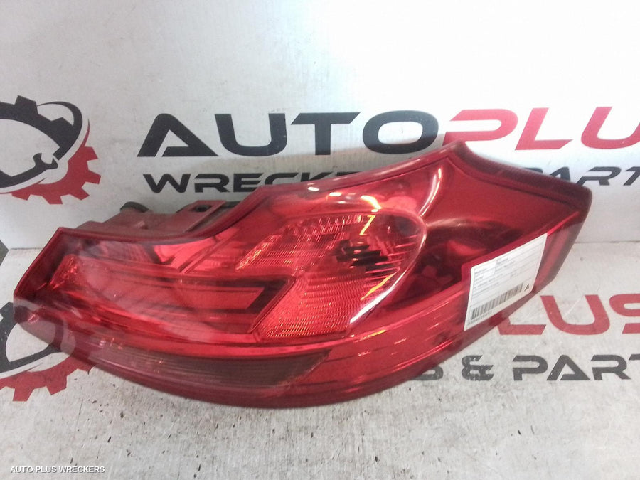2012-2013 Opel Insignia Right Taillight