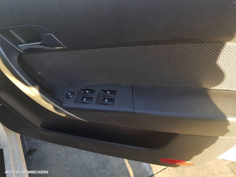 2006 Holden Barina Left Front Window Reg Motor