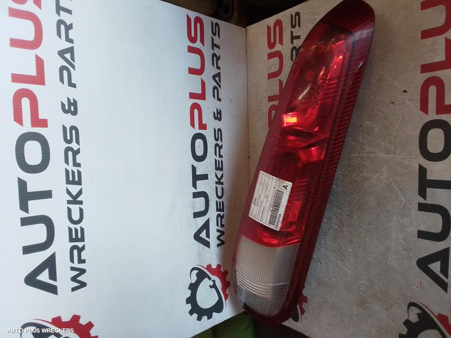 2002 Nissan Xtrail Right Taillight