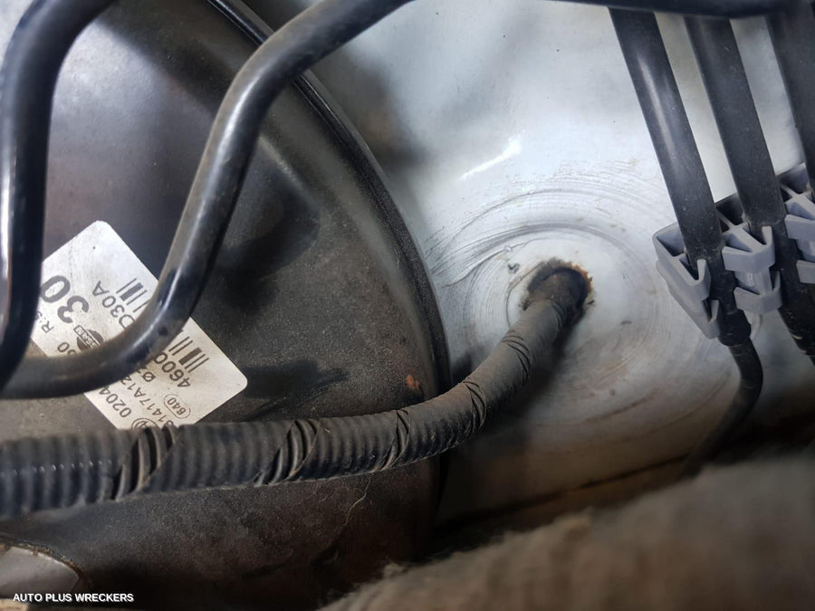 2012 Nissan Dualis Rear Bumper