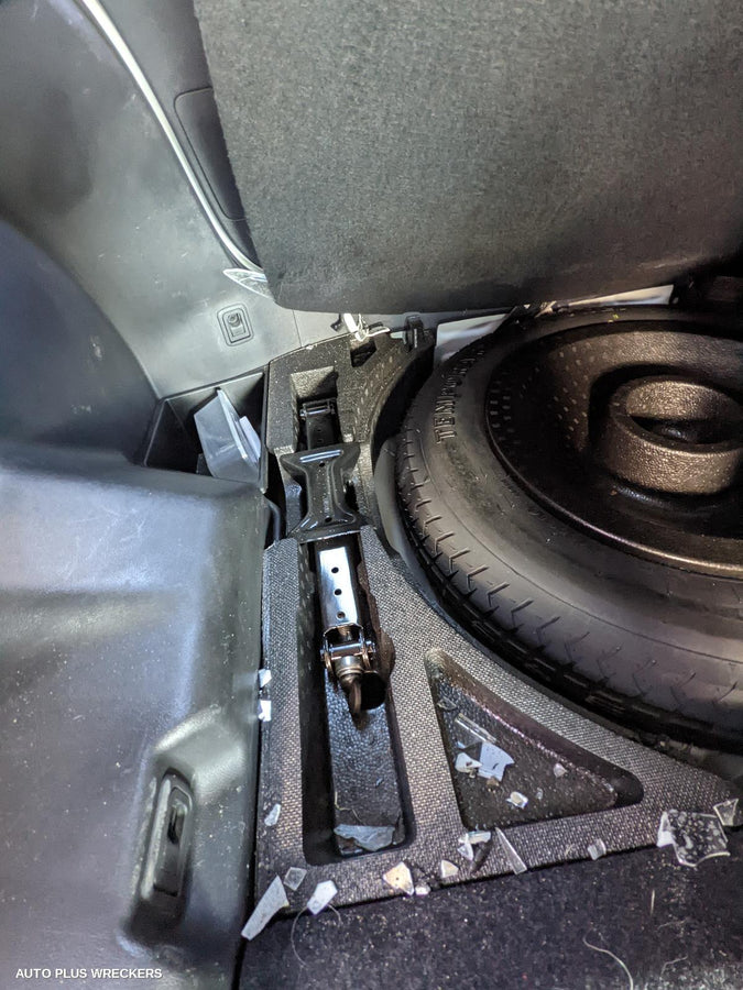 2019 Mitsubishi Asx Right Rear Door Window