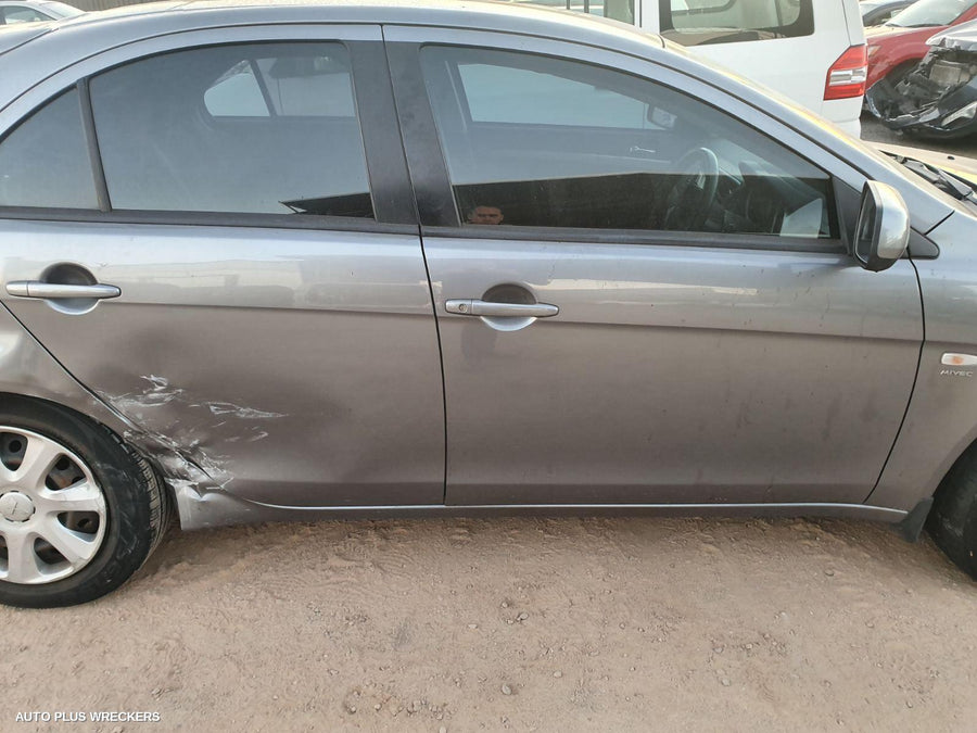 2013 Mitsubishi Lancer Instrument Cluster