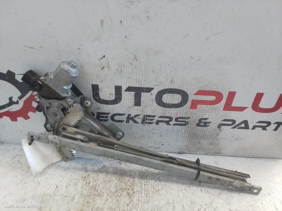 2007-2011 Mitsubishi Lancer Left Front Window Reg Motor