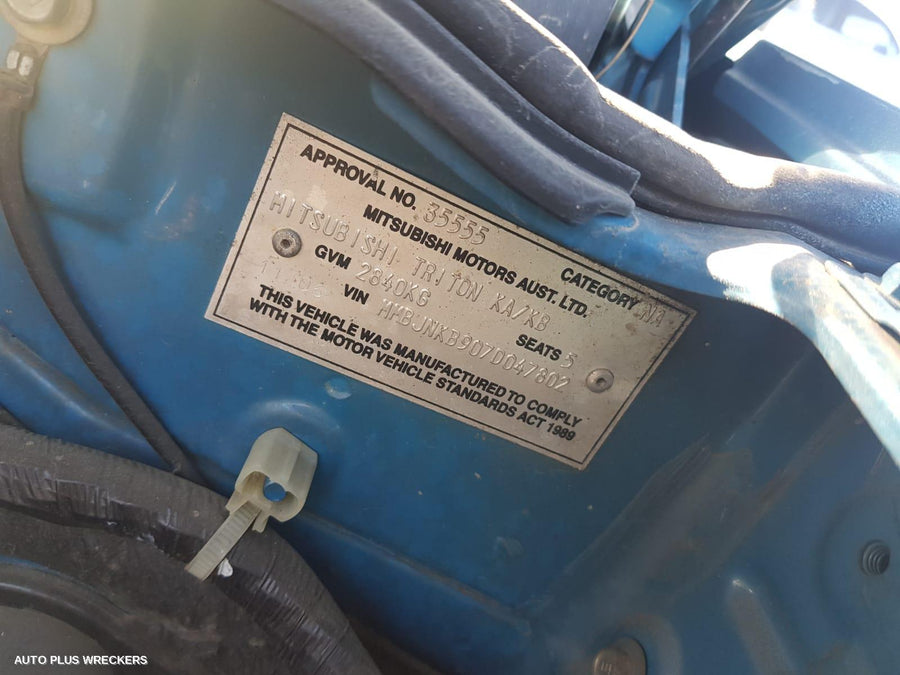 2006 Mitsubishi Triton Airbag Module Sensor