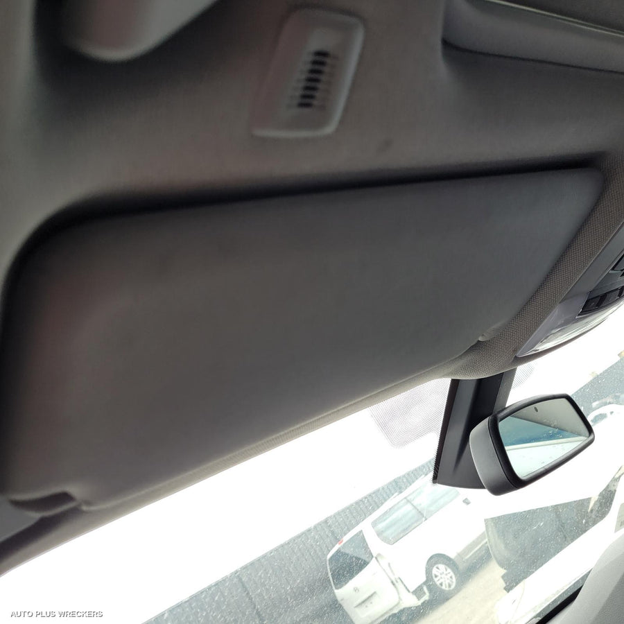 2013 BMW 3 SERIES LEFT FRONT WINDOW REG MOTOR