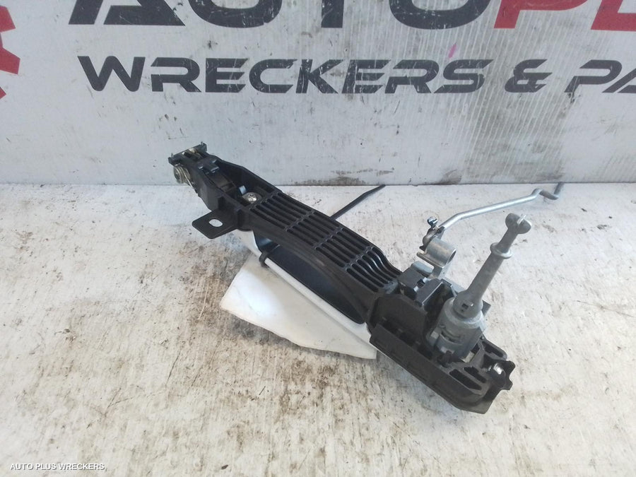 2012-2016 Mazda Cx5 Door Handle