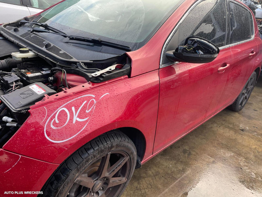 2014 Peugeot 308 Left Guard