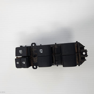 2015-2025 Toyota Hilux Pwr Dr Wind Switch