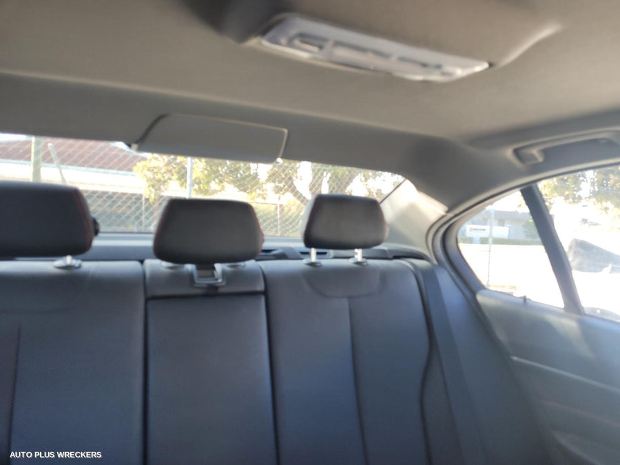 2013 Bmw 3 Series Right Door Mirror