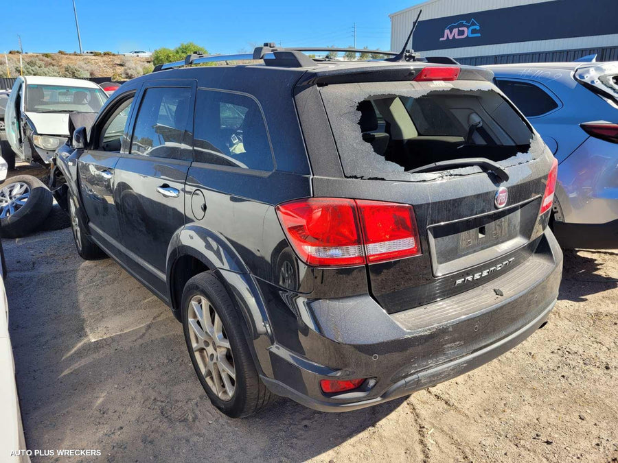 2013-2017 Fiat Freemont Left Rear Door Sliding