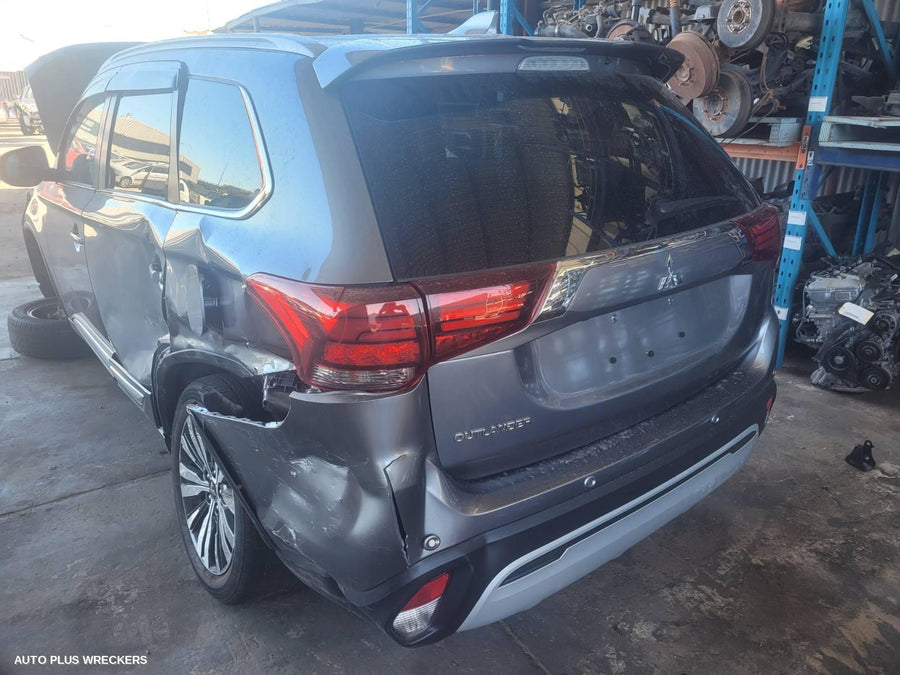2020 Mitsubishi Outlander Interior Mirror