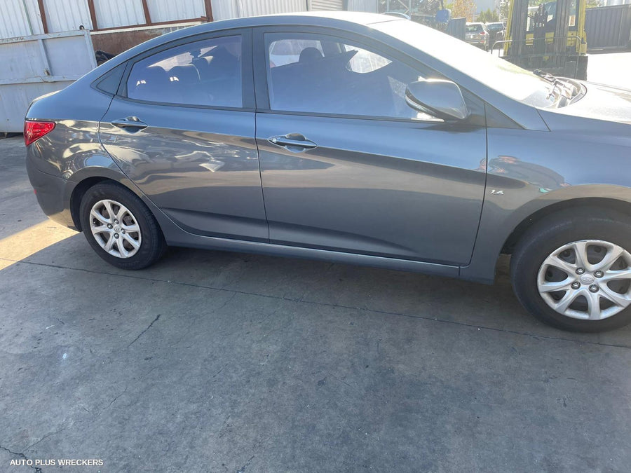 2012 Hyundai Accent Sunvisor